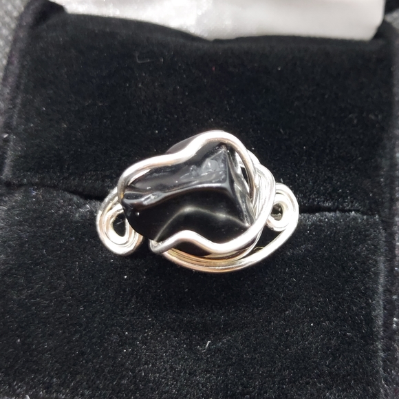 Wire wrapped Obsidian ring (size 6) - Picture 7 of 7